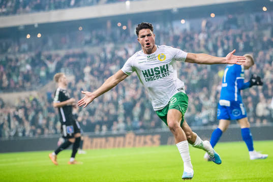 Hammarbys Jusef Erabi jublar