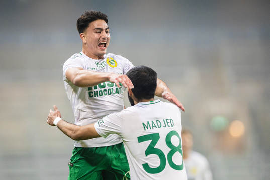 Hammarbys Jusef Erabi jublar med Montader Madjed