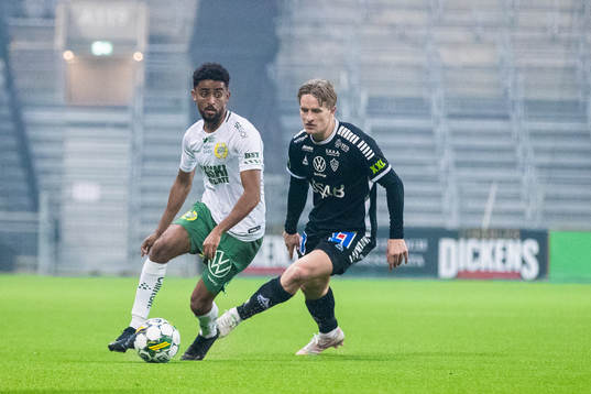 Hammarbys Tesfaldet Tekie och Brages Douglas Karlberg