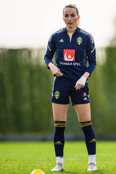 Kosovare Asllani