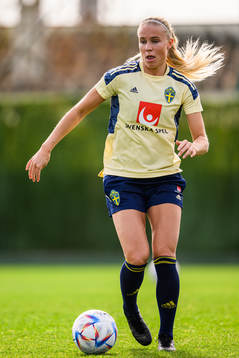 Stina Lennartsson
