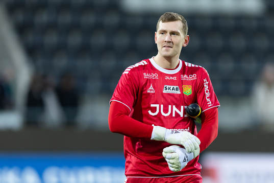 GAIS målvakt Erik Westgärds deppar