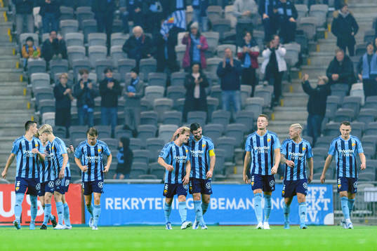 Djurgårdens Besard Sabovic jublar