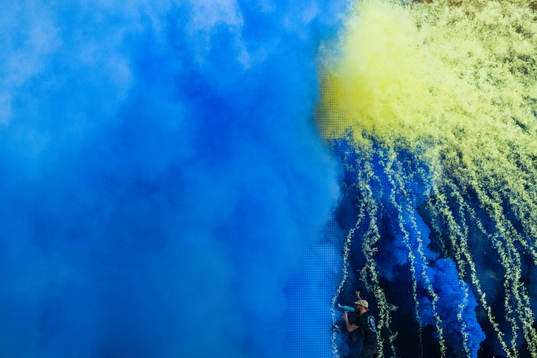 Djurgårdens supportrar med tifo innan fotbollsmatchen i