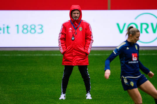 Head coach Peter Gerhardsson of the Swedish women's