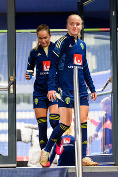 Anna Sandberg and Hanna Lundkvist of the Swedish women's