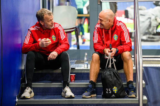 Physio Pontus Ekblom and assistant coach Magnus Wikman of