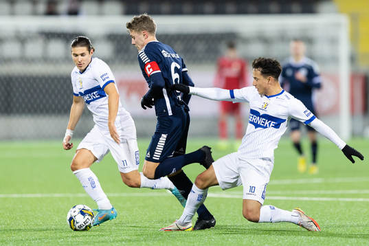 Utsiktens Erik Westermark och IFK Göteborgs Hussein Carneil