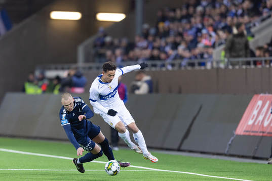 Utsiktens Jesper Brandt och IFK Göteborgs Hussein Carneil
