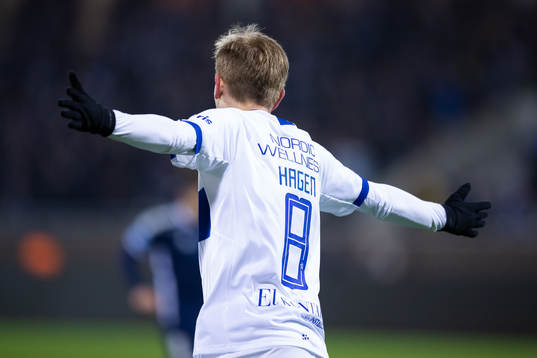 IFK Göteborgs Elias Hagen jublar