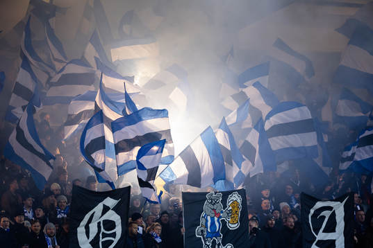 IFK Göteborgs klack innan fotbollsmatchen i Svenska Cupen