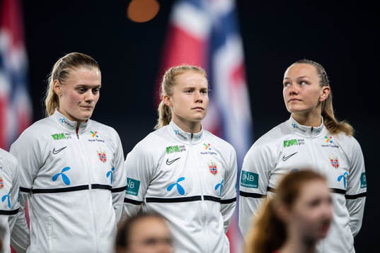 Mathilde Harviken, Julie Blakstad and Frida Maanum of Norway