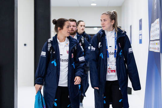 Tuva Hansen and Emilie Nautnes of Norway
