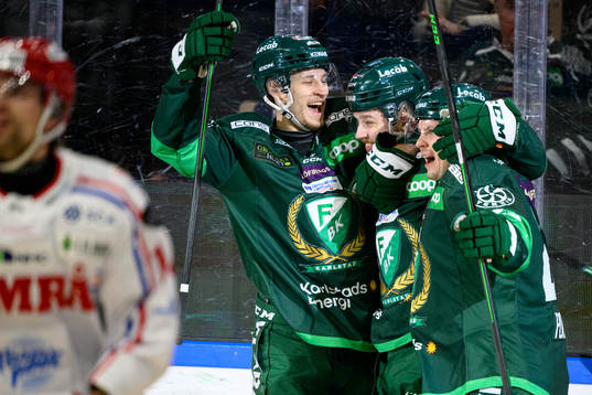 Färjestads Eric Engstrand, Marcus Westfält och Ville