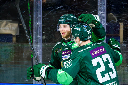 Färjestads Marcus Westfält jublar