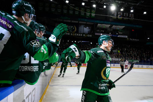 Färjestads Patrik Lundh jublar