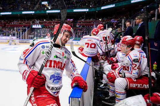 Timrås Jonathan Dahlén deppar