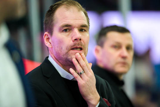 Färjestads huvudtränare Tomas Mitell