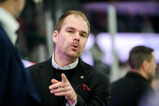 Färjestads huvudtränare Tomas Mitell