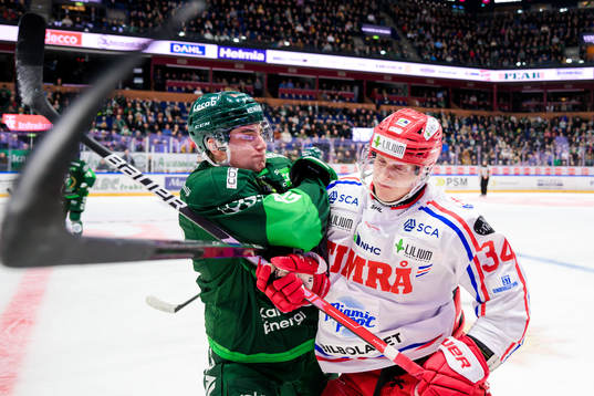 Färjestads Joel Nyström och Timrås Olli Palola