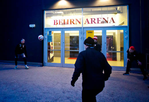Malmö Redhawks spelare värmer upp