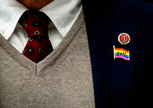 Pride pin hos Örebros tränare