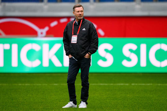 Head coach Peter Gerhardsson of Sweden walks the pitch