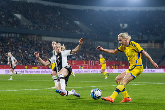 Kathrin Hendrich of Germany and Jonna Andersson of Sweden