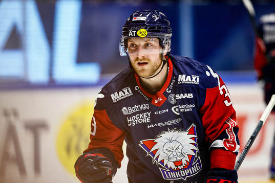 Linköpings Linus Hultström jublar