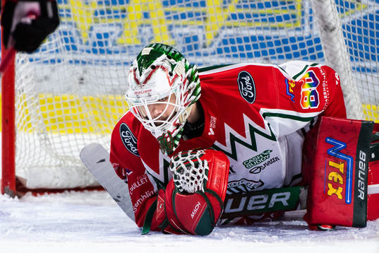 Frölundas målvakt Frederik Dichow
