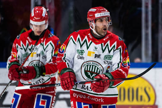 Frölundas Joel Lundqvist reagerar
