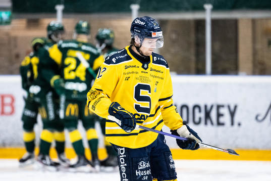 Södertäljes Viktor Liljegren deppar