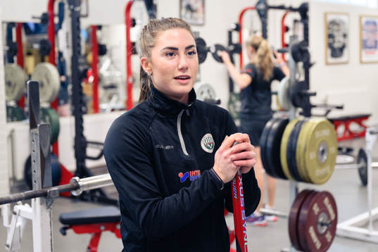 Frölundas fystränare Tilda Kruger Nilsson i gymmet