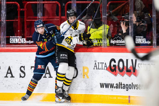Djurgårdens Fredrik Forsberg och AIKs Dalibor Dvorsky