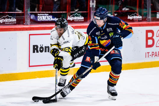 AIKs Oscar Nord och Djurgårdens Nicklas Danielsson