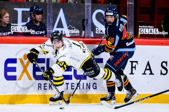AIKs Axel Wemmenborn och Djurgårdens Noah Östlund