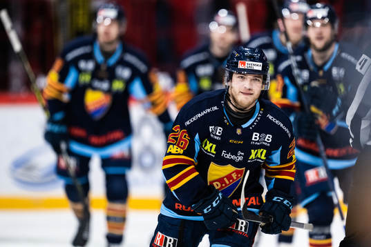 Djurgårdens Emil Berglund jublar