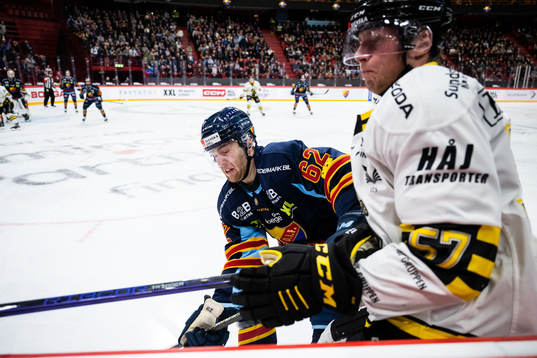 Djurgårdens Wiktor Nilsson och AIKs Alfred Barklund