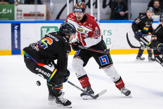 Örebros Emil Larsson