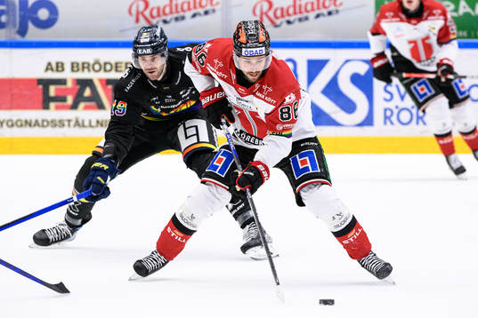 HV71s Sam Vigneault och Örebros Mathias Bromé