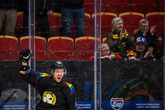 Brynäs Jacob Blomqvist jublar