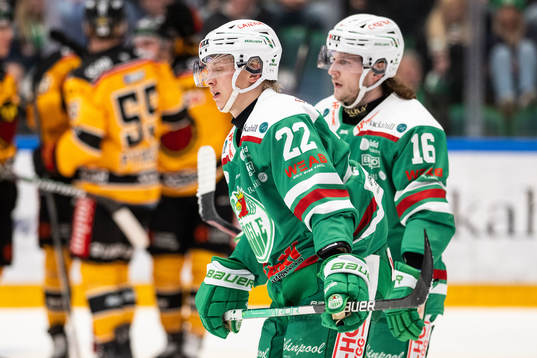 Rögles Samuel Jonsson och Valtteri Viljanen deppar