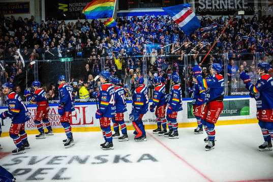 Oskarshamns spelare jublar