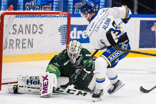 Färjestads målvakt Matthew Tomkins och Leksands Olle