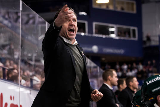 Färjestads huvudtränare Tomas Mitell