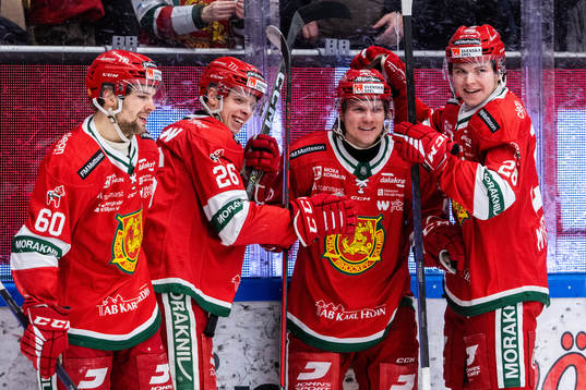 Moras Isac Heens jublar med Kalle Miketinac, Anton