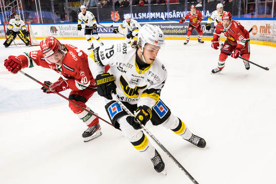 Moras Anton Heikkinen och Västerås Gabriel Kangas