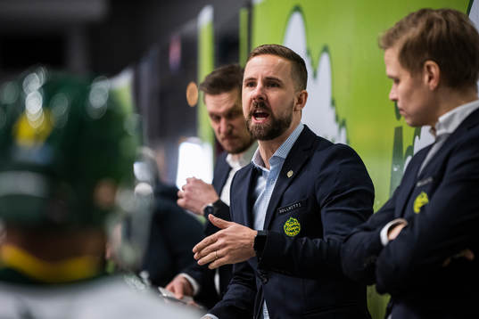 Björklövens tränare Viktor Stråhle