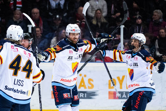 Djurgårdens Daniel Brodin jublar