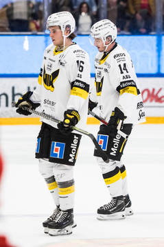 Västerås Zeteny Hadobas och Jesper Johansson deppar